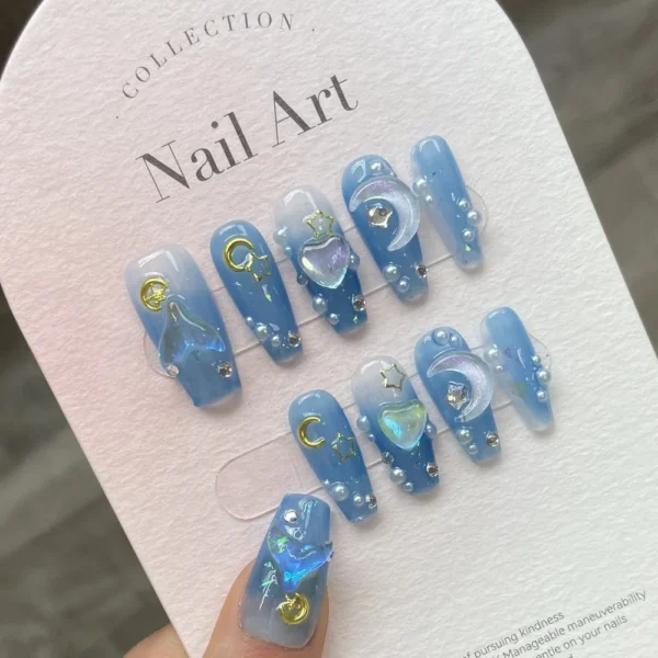 Uñas Moon